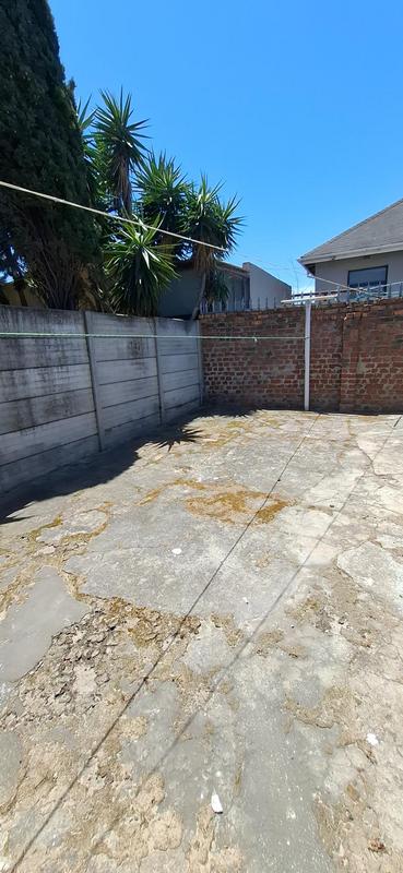 3 Bedroom Property for Sale in Goodwood Central Western Cape